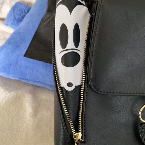 Disney backpack - Picture 3 of 10